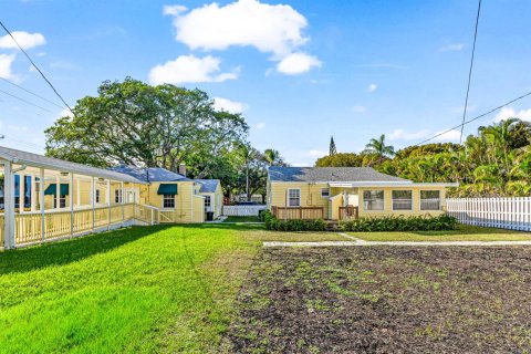 House in Delray Beach, Florida 6 bedrooms, 210.7 sq.m. № 2251459 - photo 21