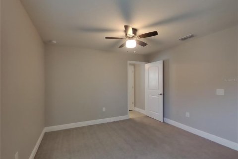 Villa ou maison à louer à Winter Haven, Floride: 4 chambres, 208.84 m2 № 1911540 - photo 6