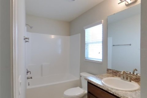 Villa ou maison à louer à Winter Haven, Floride: 4 chambres, 208.84 m2 № 1911540 - photo 7