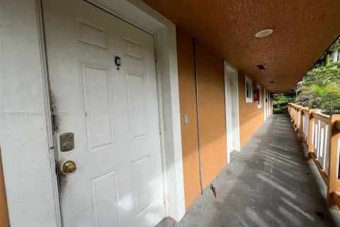 Immobilier commercial à vendre à Fort Lauderdale, Floride: 451.04 m2 № 1967369 - photo 28