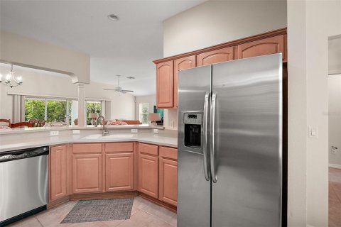 Villa ou maison à vendre à The Villages, Floride: 3 chambres, 179.02 m2 № 1789169 - photo 6