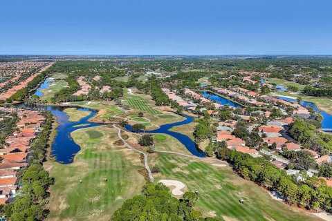 Villa ou maison à louer à Port St. Lucie, Floride: 3 chambres, 188.03 m2 № 2394701 - photo 27