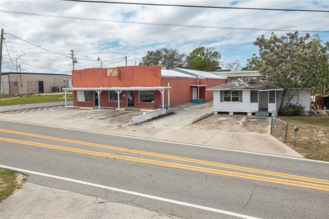 Immobilier commercial à Lake Wales, Floride 563.27 m2 № 2128329