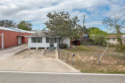 Immobilier commercial à vendre à Lake Wales, Floride: 563.27 m2 № 2128329 - photo 3