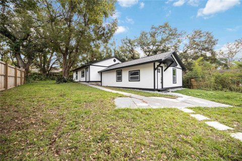 Apartamento en Seffner, Florida 2 dormitorios, 75.25 m2 № 2096048