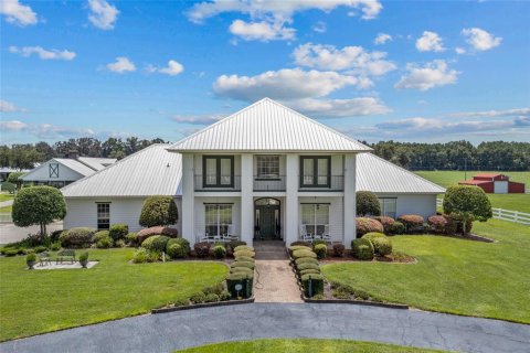 Villa ou maison à vendre à Lake City, Floride: 3 chambres, 588.07 m2 № 1902210 - photo 5