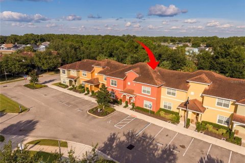 Touwnhouse à vendre à Kissimmee, Floride: 4 chambres, 176.7 m2 № 2351563 - photo 16