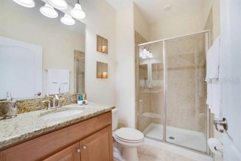 Touwnhouse à vendre à Kissimmee, Floride: 4 chambres, 176.7 m2 № 2351563 - photo 8