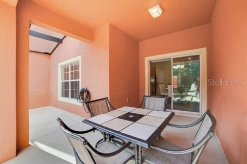 Touwnhouse à vendre à Kissimmee, Floride: 4 chambres, 176.7 m2 № 2351563 - photo 6