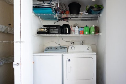 Купить кондоминиум в Хайалиа, Флорида 2 спальни, № 2057358 - фото 23