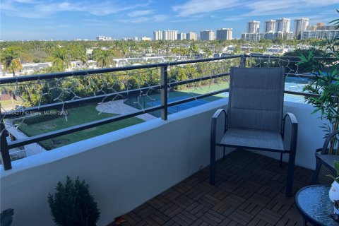 Купить кондоминиум в Халландейл-Бич, Флорида 2 спальни, 130.06м2, № 1811284 - фото 19
