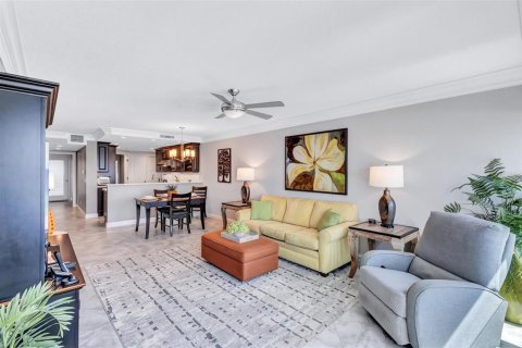 Condo in Sarasota, Florida, 1 bedroom № 2152098 - photo 11