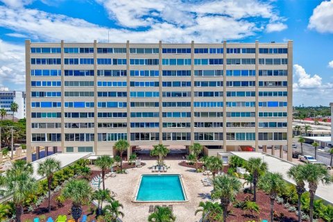 Condo in Sarasota, Florida, 1 bedroom № 2152098 - photo 4