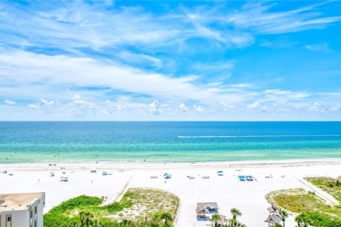 Condo in Sarasota, Florida, 1 bedroom № 2152098 - photo 10