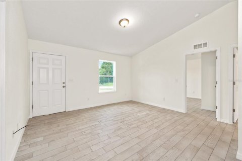House in Ocala, Florida 3 bedrooms, 101.36 sq.m. № 1915703 - photo 9