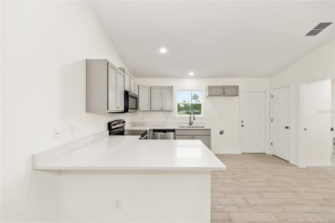 House in Ocala, Florida 3 bedrooms, 101.36 sq.m. № 1915703 - photo 16