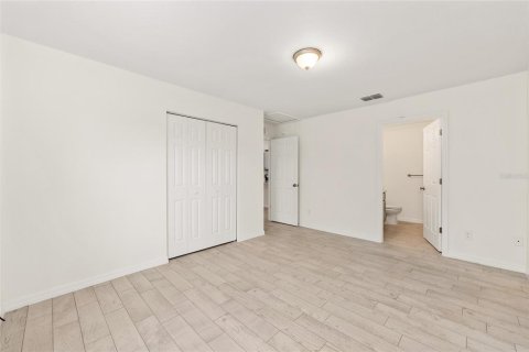 House in Ocala, Florida 3 bedrooms, 101.36 sq.m. № 1915703 - photo 19