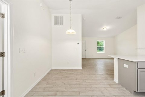House in Ocala, Florida 3 bedrooms, 101.36 sq.m. № 1915703 - photo 12