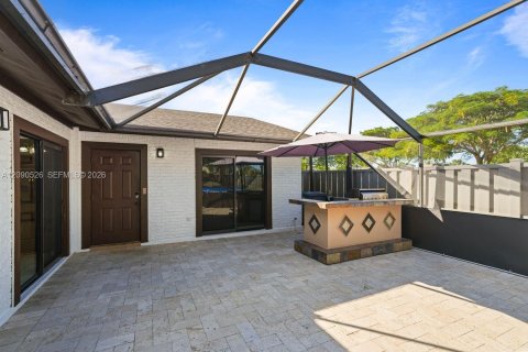 Touwnhouse à vendre à Boca Raton, Floride: 3 chambres, 123.1 m2 № 2390161 - photo 9