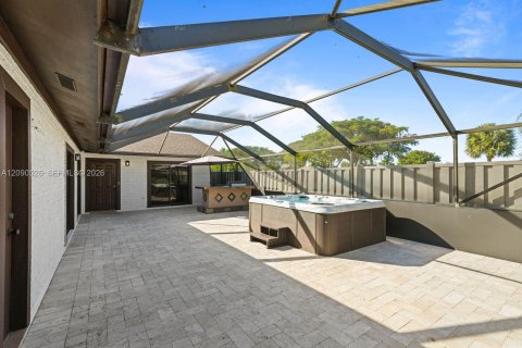Touwnhouse à vendre à Boca Raton, Floride: 3 chambres, 123.1 m2 № 2390161 - photo 5