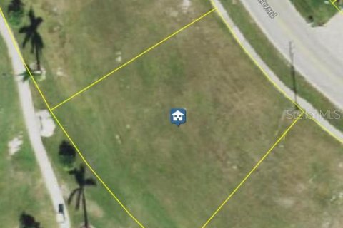 Land in Punta Gorda, Florida № 1650404 - photo 1