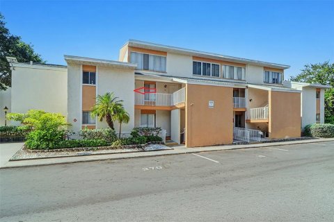 Condo in Saint Petersburg, Florida, 1 bedroom № 2114219