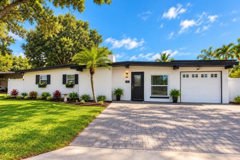 Casa en Sanford, Florida 3 dormitorios, 140.19 m2 № 2372002