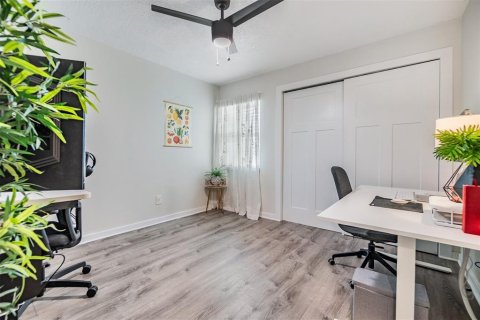 Condo in Tampa, Florida, 2 bedrooms  № 1774001 - photo 18