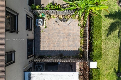 Townhouse in Homestead, Florida 3 bedrooms, 123.19 sq.m. № 1743857 - photo 16