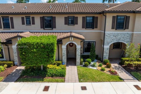 Townhouse in Homestead, Florida 3 bedrooms, 123.19 sq.m. № 1743857 - photo 19