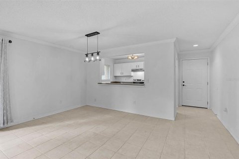 Купить кондоминиум в Сарасота, Флорида 5 комнат, 97.45м2, № 1907783 - фото 4