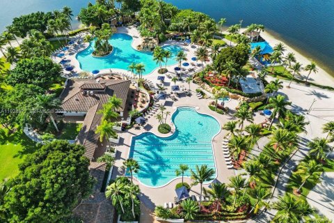 Condo in Doral, Florida, 3 bedrooms  № 2059865 - photo 20