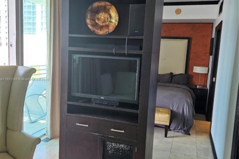 Condominio en venta en Miami Beach, Florida, 46.45 m2 № 1854844 - foto 4