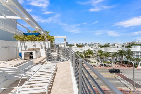 Condo in Miami Beach, Florida  № 1854844 - photo 28