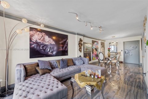 Copropriété à louer à Miami Beach, Floride: 2 chambres, 82.68 m2 № 2024243 - photo 8