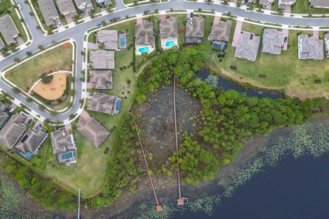 House in Winter Garden, Florida 5 bedrooms, 311.59 sq.m. № 2228178 - photo 28
