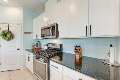 Villa ou maison à vendre à Palmetto, Floride: 4 chambres, 236.16 m2 № 1759641 - photo 12
