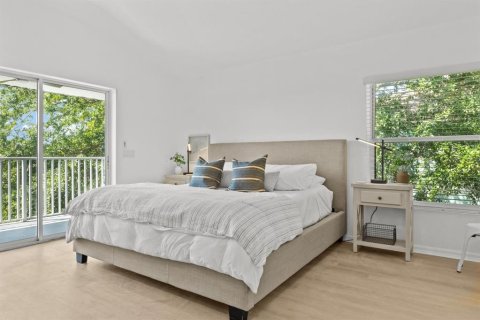Condominio en venta en Kissimmee, Florida, 3 dormitorios, 153.29 m2 № 1521405 - foto 16
