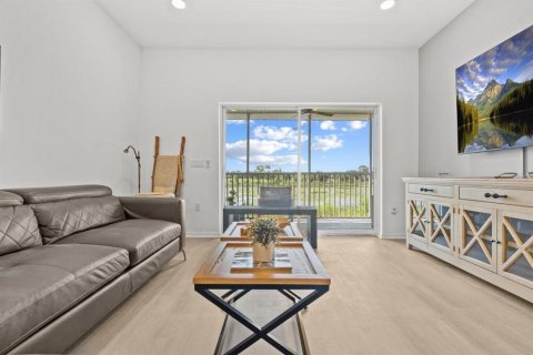 Condominio en venta en Kissimmee, Florida, 3 dormitorios, 153.29 m2 № 1521405 - foto 13