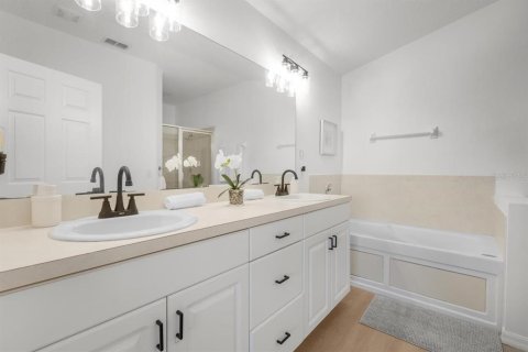 Condominio en venta en Kissimmee, Florida, 3 dormitorios, 153.29 m2 № 1521405 - foto 20