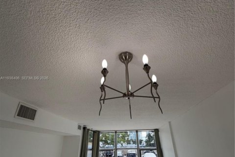 Copropriété à louer à Sunny Isles Beach, Floride: 1 chambre, 50.72 m2 № 1996410 - photo 4
