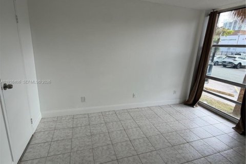 Copropriété à louer à Sunny Isles Beach, Floride: 1 chambre, 50.72 m2 № 1996410 - photo 8