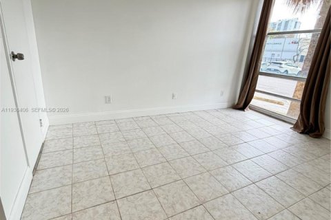 Copropriété à louer à Sunny Isles Beach, Floride: 1 chambre, 50.72 m2 № 1996410 - photo 7