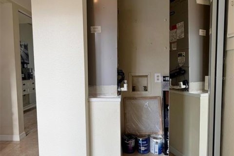 Condo in Tampa, Florida, 2 bedrooms  № 2238842 - photo 28
