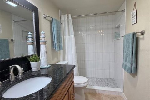Condo in Tampa, Florida, 2 bedrooms  № 2238842 - photo 21