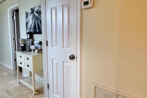 Condo in Tampa, Florida, 2 bedrooms  № 2238842 - photo 15
