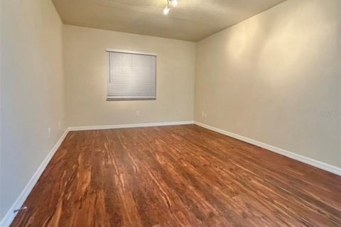 Condo in Tampa, Florida, 2 bedrooms  № 2238842 - photo 18