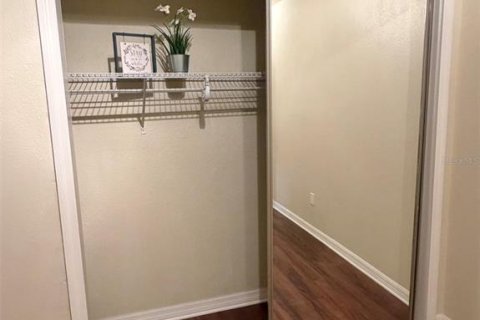 Condo in Tampa, Florida, 2 bedrooms  № 2238842 - photo 26