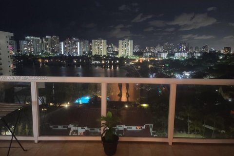 Copropriété à louer à Aventura, Floride: 2 chambres, 135.64 m2 № 2019224 - photo 19