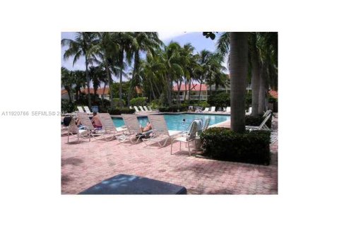 Copropriété à louer à Aventura, Floride: 2 chambres, 135.64 m2 № 2019224 - photo 8